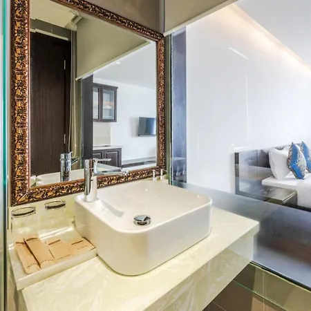 Nostalgia Boutique Hotel Da Nang Exterior photo