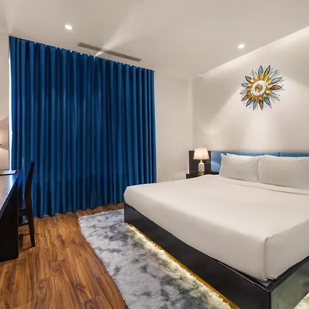 Nostalgia Boutique Hotel Da Nang Exterior photo
